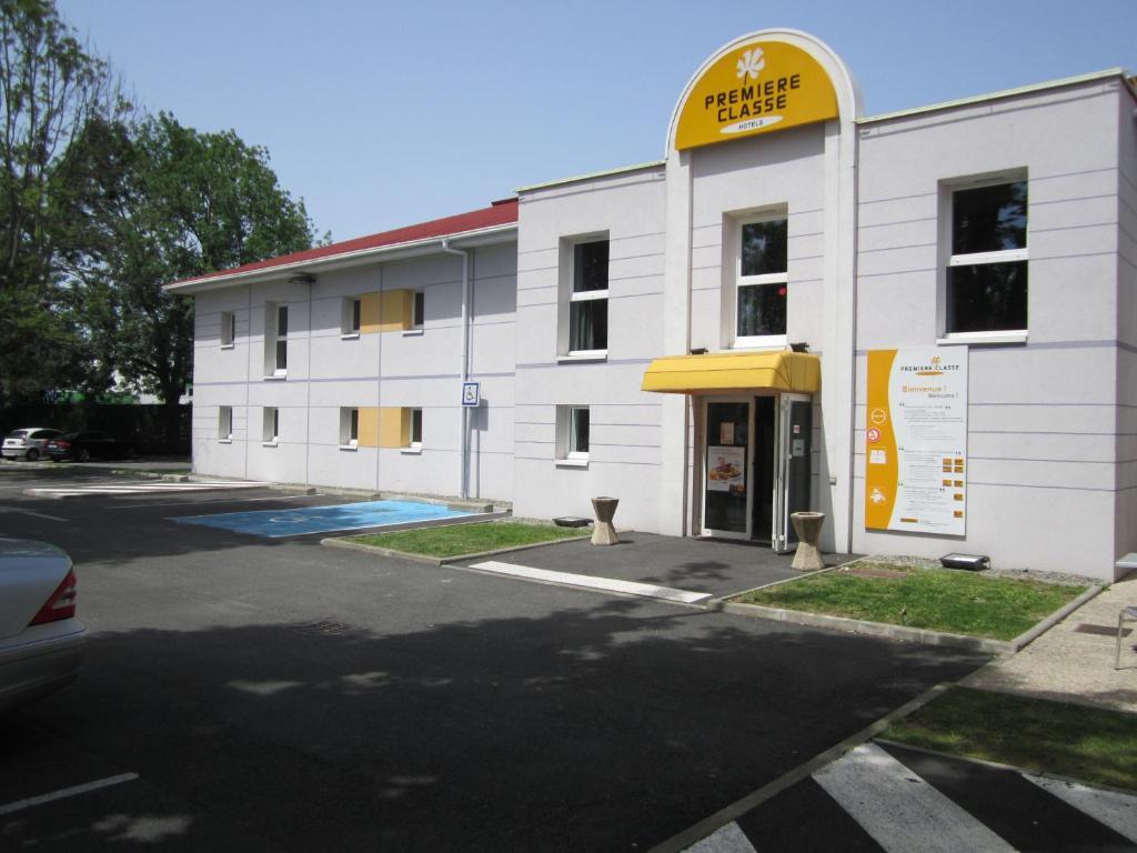 Premiere Classe Pau Est-Bizanos Exterior foto